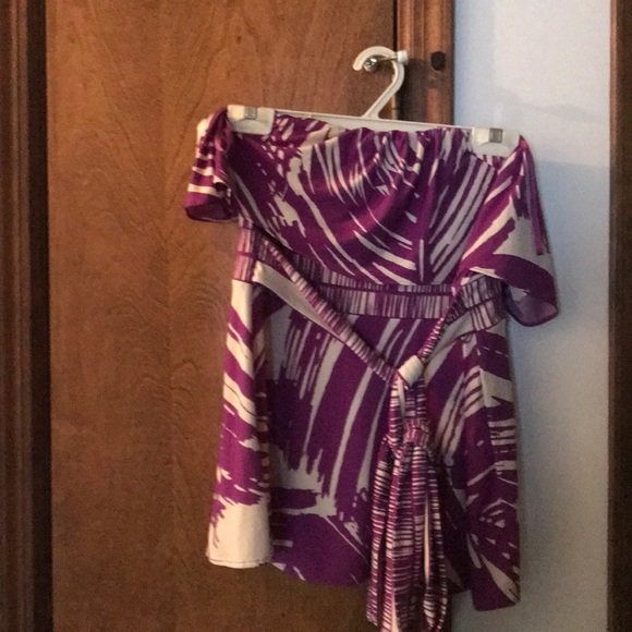 BCBG halter top - Picture 1 of 2